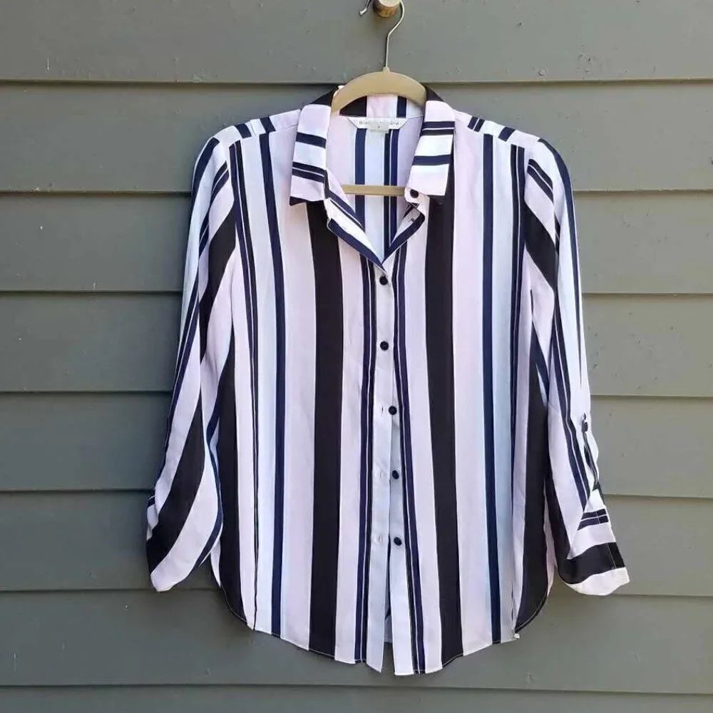 Bianca Nygard Black white Pink Stripe Poly Button Down size Small